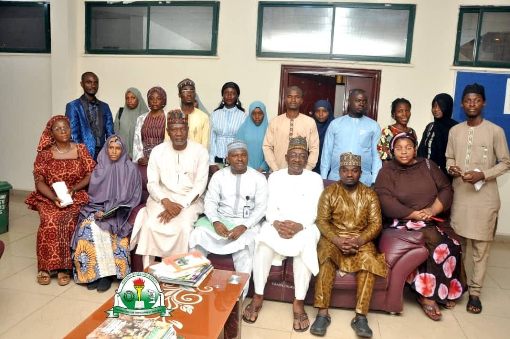 KASU ALUMNI ASSOCIATION AWARDS NEED-BASED SCHOLARSHIPS TO 40 STUDENTS